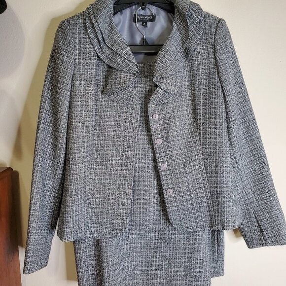 Sophisticated John Meyer 2-Piece Skirt Suit – Speckled Black & White Design - Picture 1 of 11